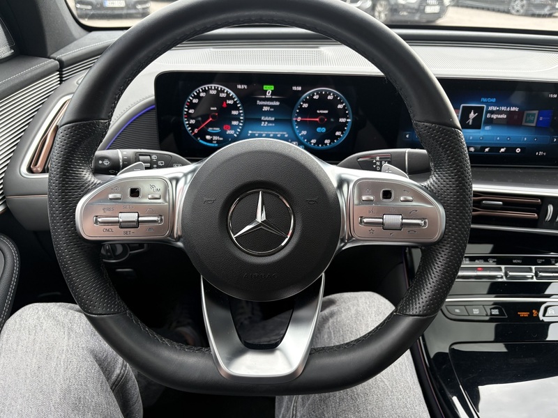 Mercedes-Benz EQC vaihtoauto