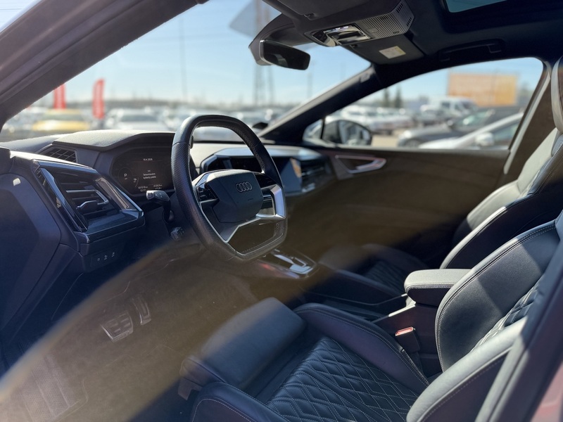 Audi Q4 e-tron vaihtoauto