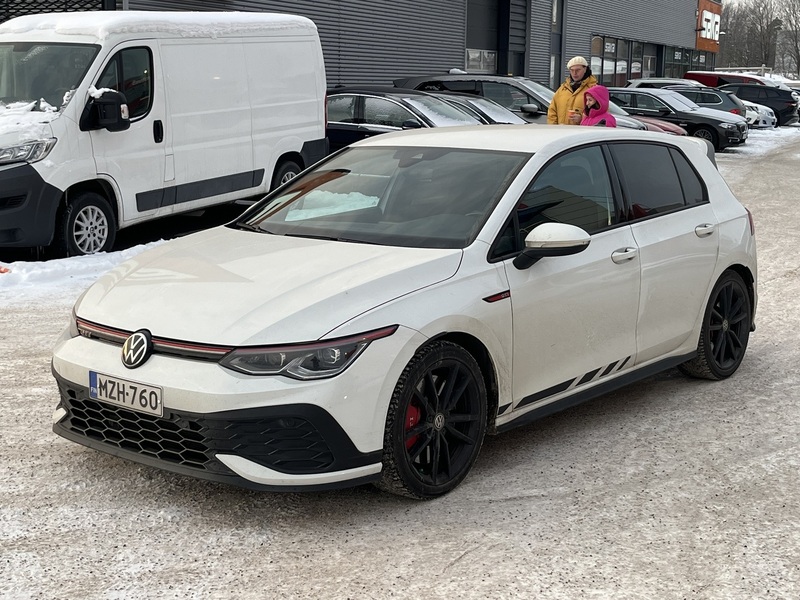 Volkswagen Golf vaihtoauto