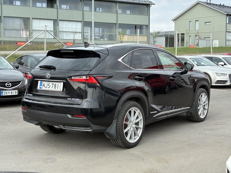 Lexus NX vaihtoauto