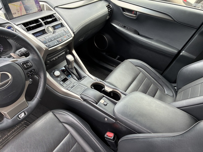 Lexus NX vaihtoauto