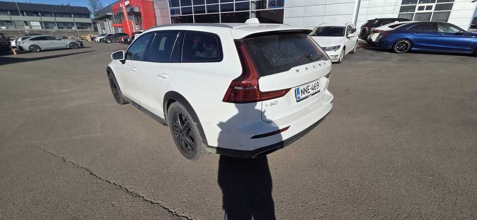 Volvo V60 Cross Country vaihtoauto