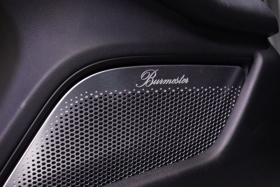 Porsche Taycan vaihtoauto