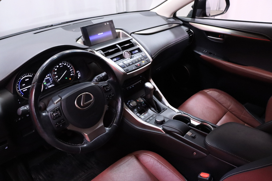 Lexus NX vaihtoauto