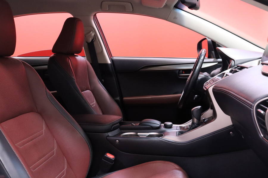 Lexus NX vaihtoauto