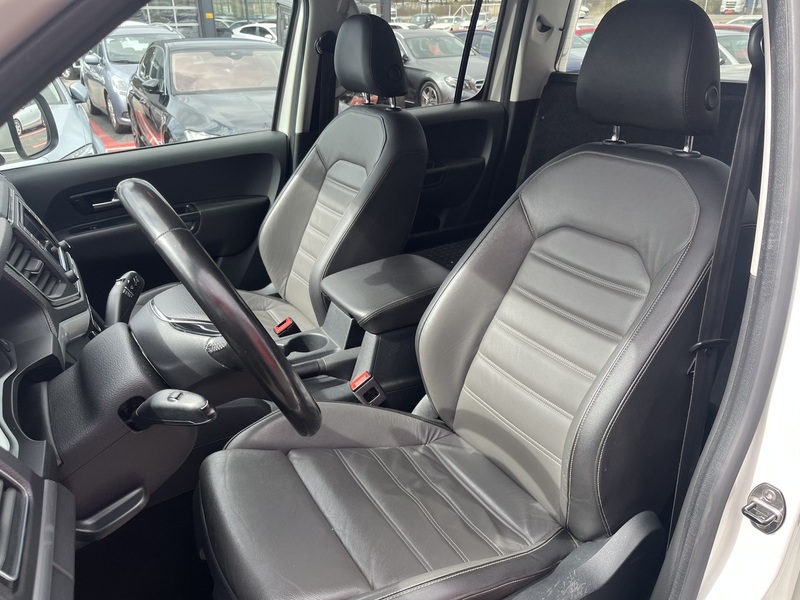 Volkswagen Amarok vaihtoauto