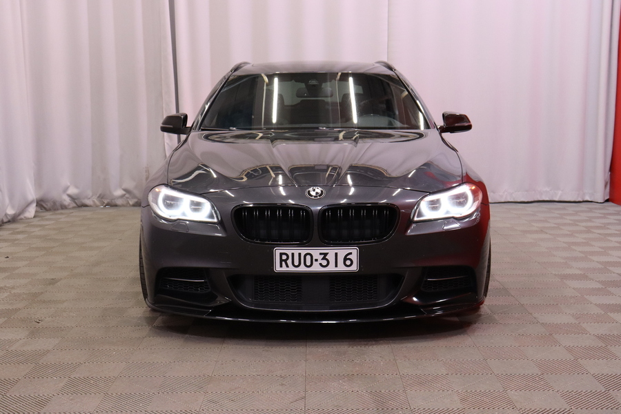 BMW M550d vaihtoauto