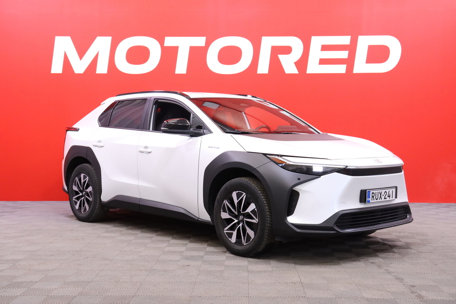 Toyota bZ4X vaihtoauto