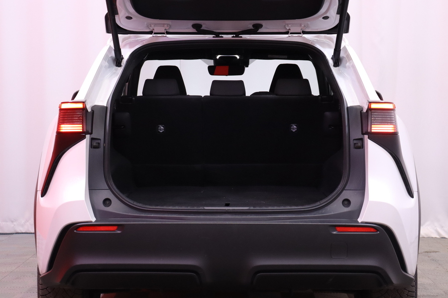 Toyota bZ4X vaihtoauto