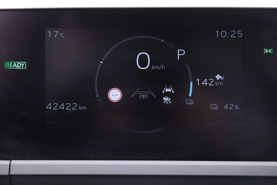 Toyota bZ4X vaihtoauto