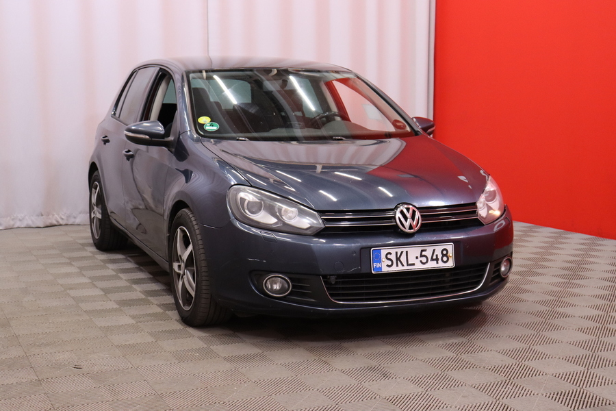 Volkswagen Golf vaihtoauto