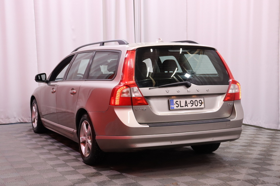 Volvo V70 vaihtoauto