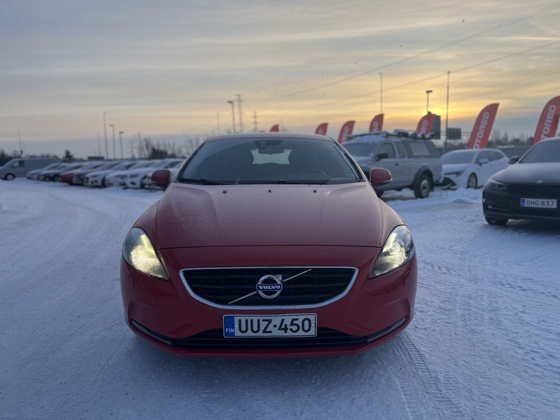 Volvo V40 vaihtoauto