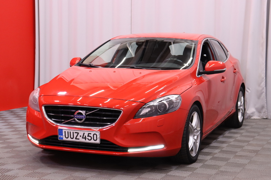 Volvo V40 vaihtoauto