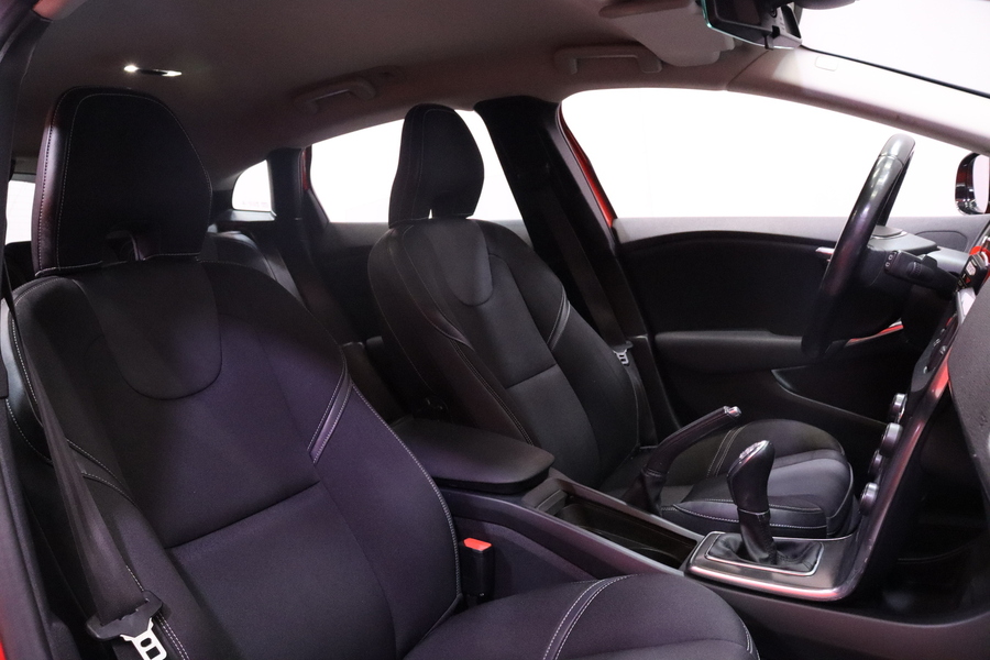 Volvo V40 vaihtoauto