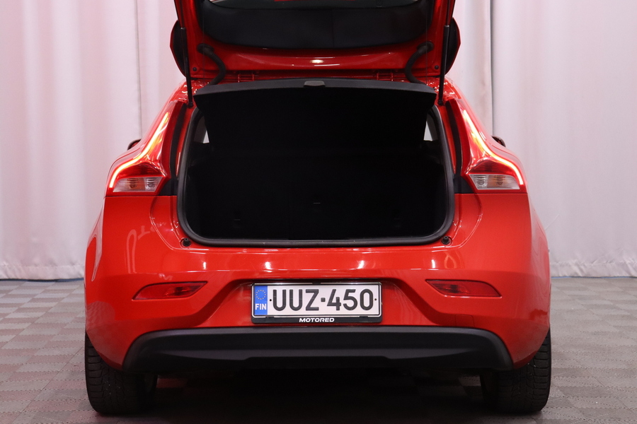 Volvo V40 vaihtoauto