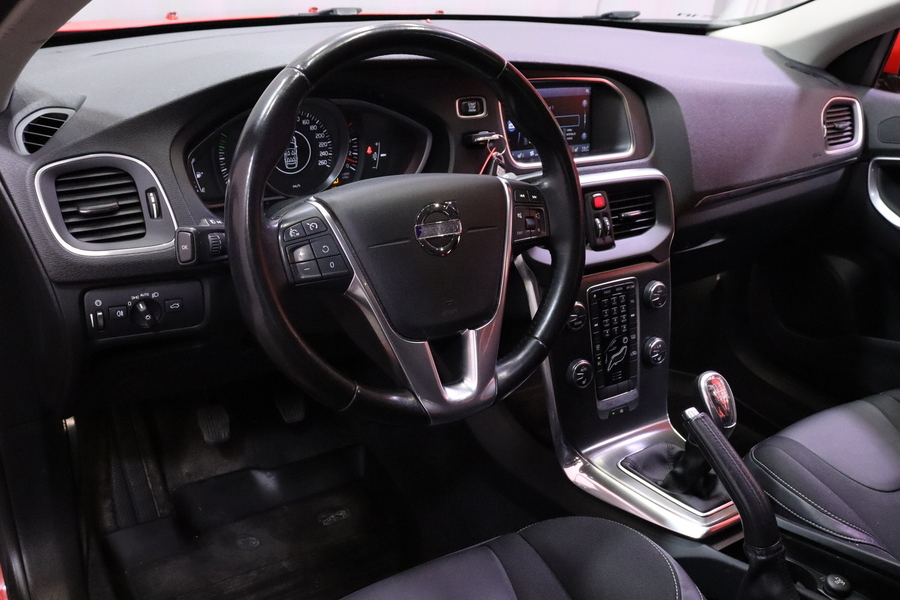 Volvo V40 vaihtoauto