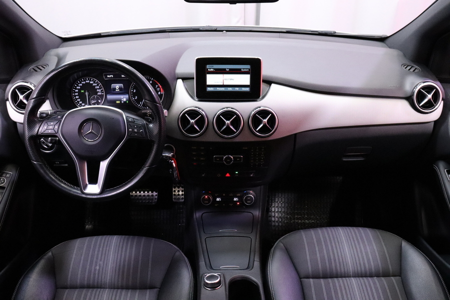 Mercedes-Benz B vaihtoauto