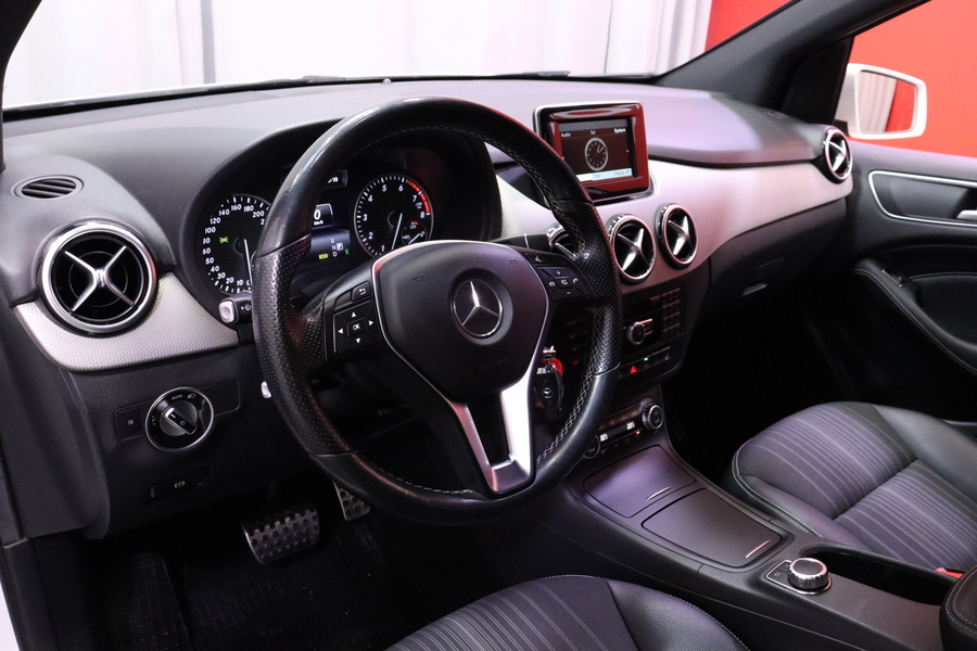 Mercedes-Benz B vaihtoauto