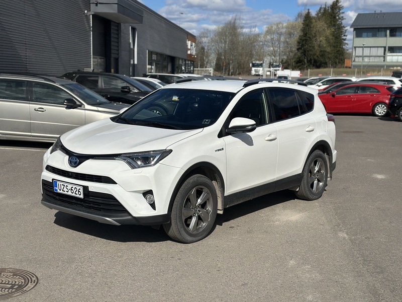 Toyota RAV4 vaihtoauto