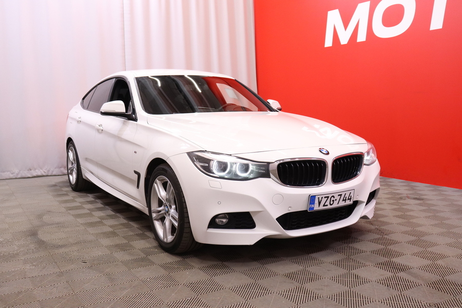 BMW 320 vaihtoauto