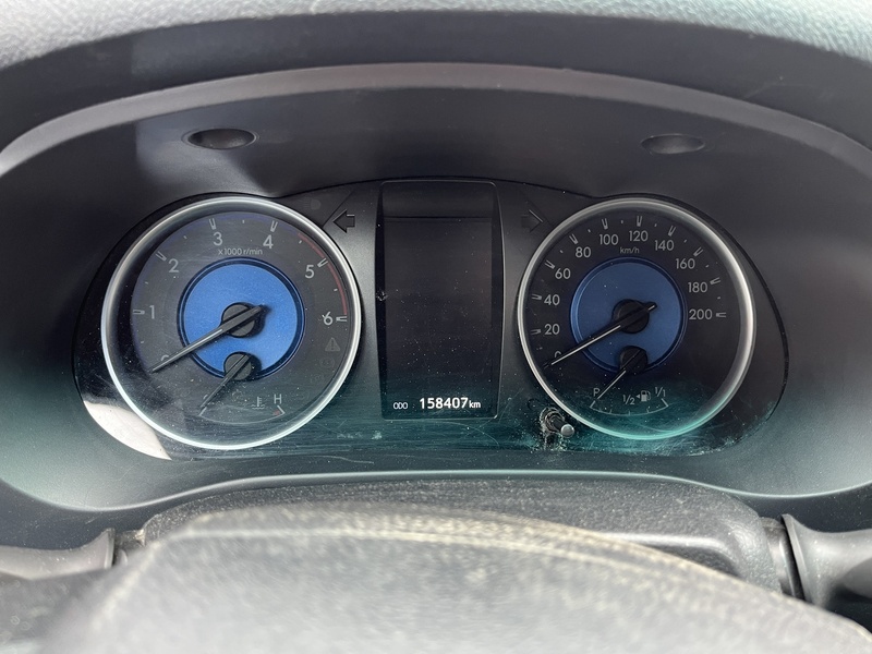 Toyota Hilux vaihtoauto