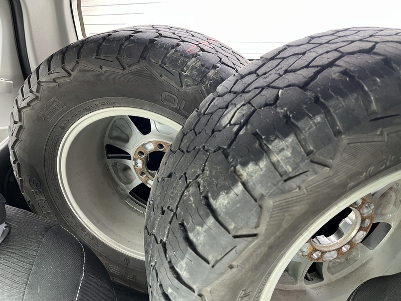 Toyota Hilux vaihtoauto