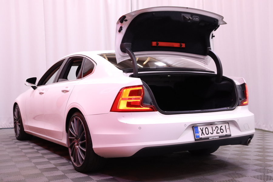 Volvo S90 vaihtoauto