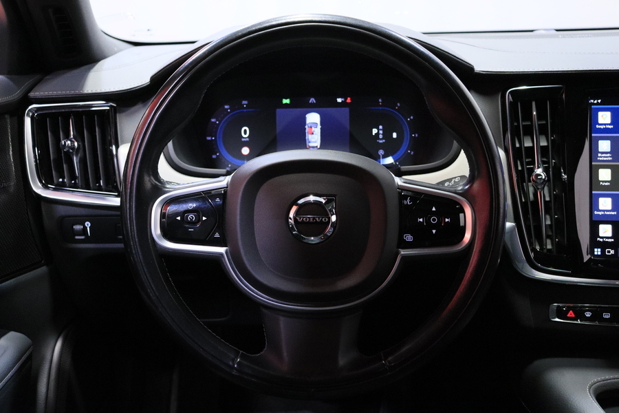 Volvo V90 Cross Country vaihtoauto