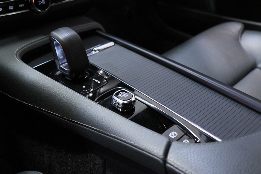 Volvo V90 Cross Country vaihtoauto