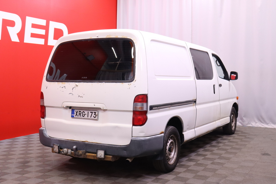 Toyota Hiace vaihtoauto