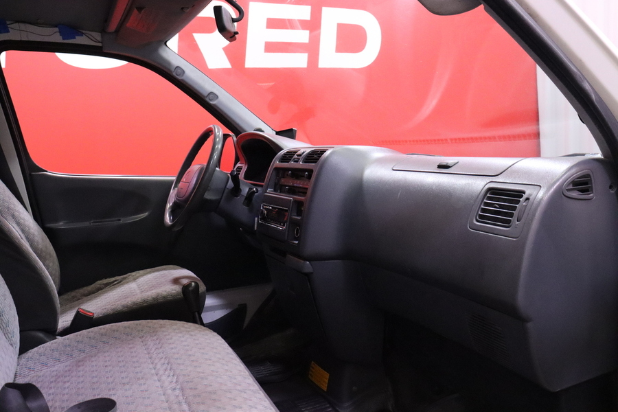 Toyota Hiace vaihtoauto