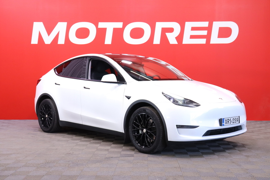 Tesla Model Y vaihtoauto