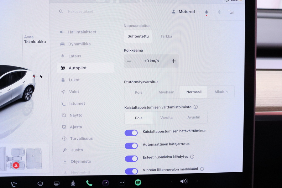 Tesla Model Y vaihtoauto