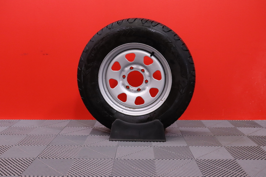 Nissan NP300 vaihtoauto