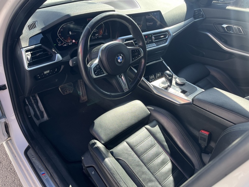 BMW 320 vaihtoauto