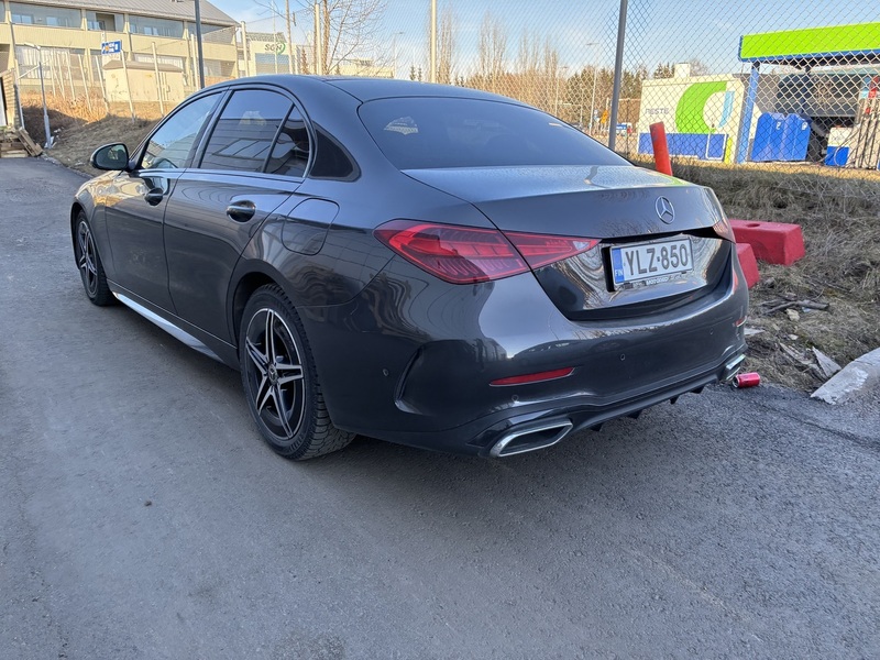 Mercedes-Benz C vaihtoauto