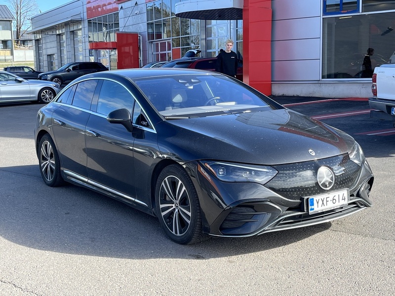 Mercedes-Benz EQE vaihtoauto