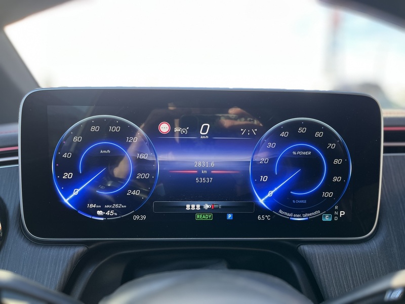 Mercedes-Benz EQE vaihtoauto