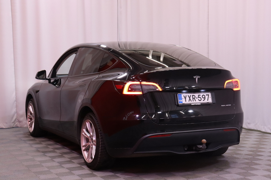 Tesla Model Y vaihtoauto
