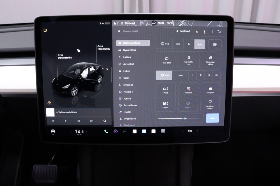 Tesla Model Y vaihtoauto