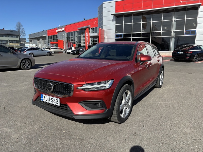 Volvo V60 Cross Country vaihtoauto