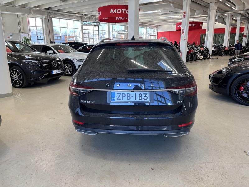 Skoda Superb vaihtoauto