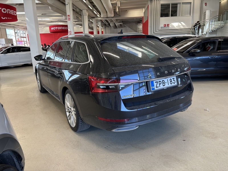 Skoda Superb vaihtoauto