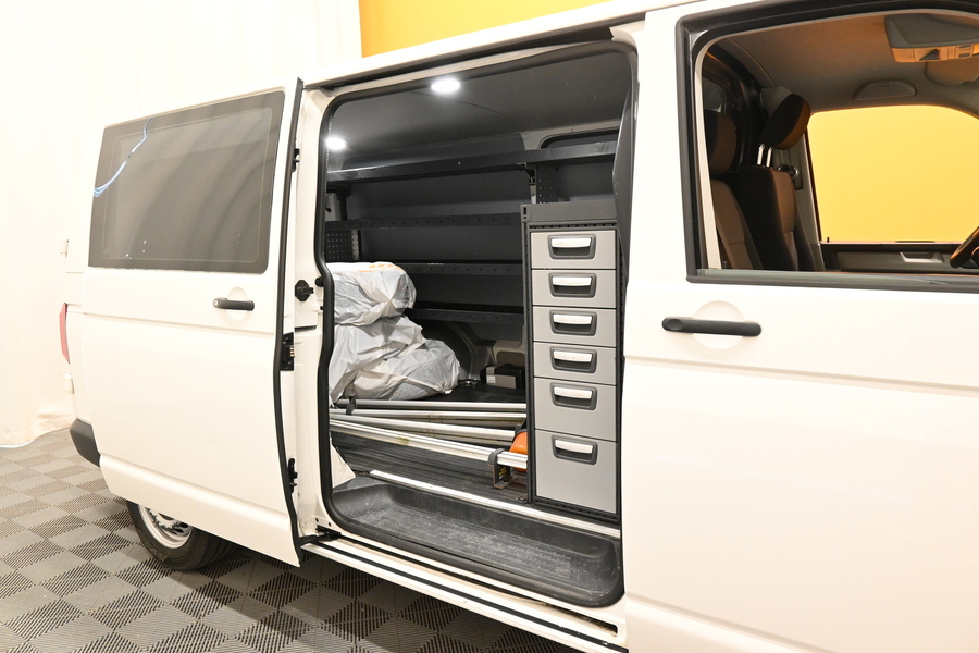 Volkswagen Transporter vaihtoauto