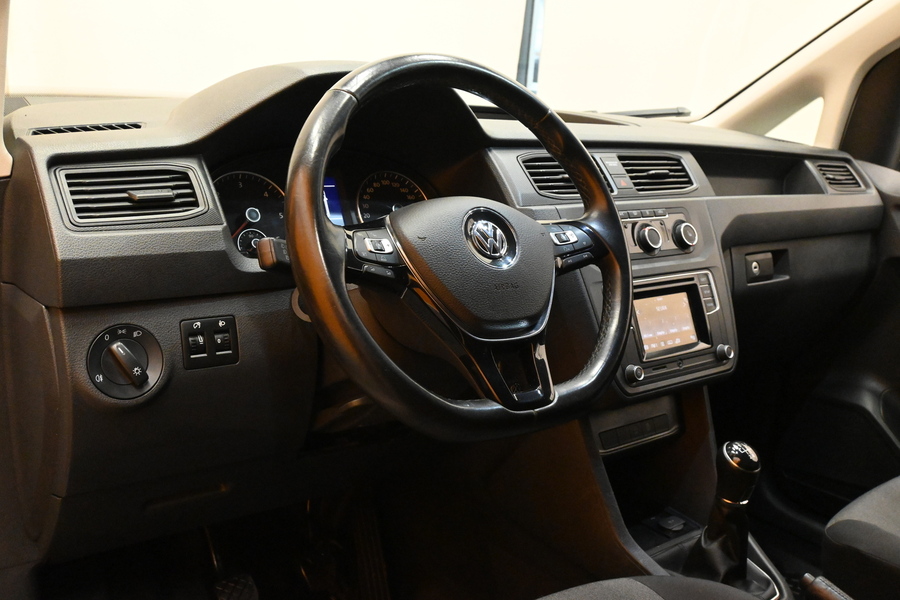 Volkswagen Caddy Maxi vaihtoauto