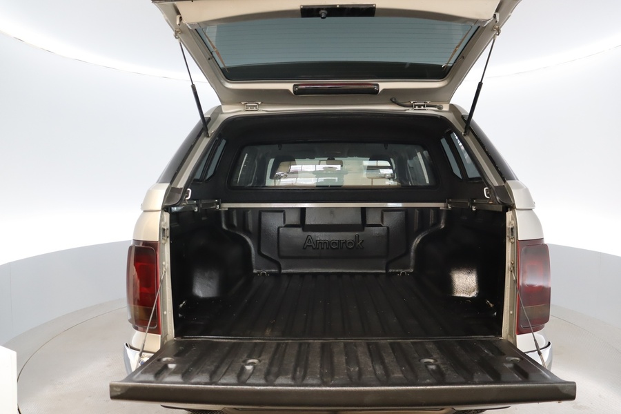 Volkswagen Amarok vaihtoauto