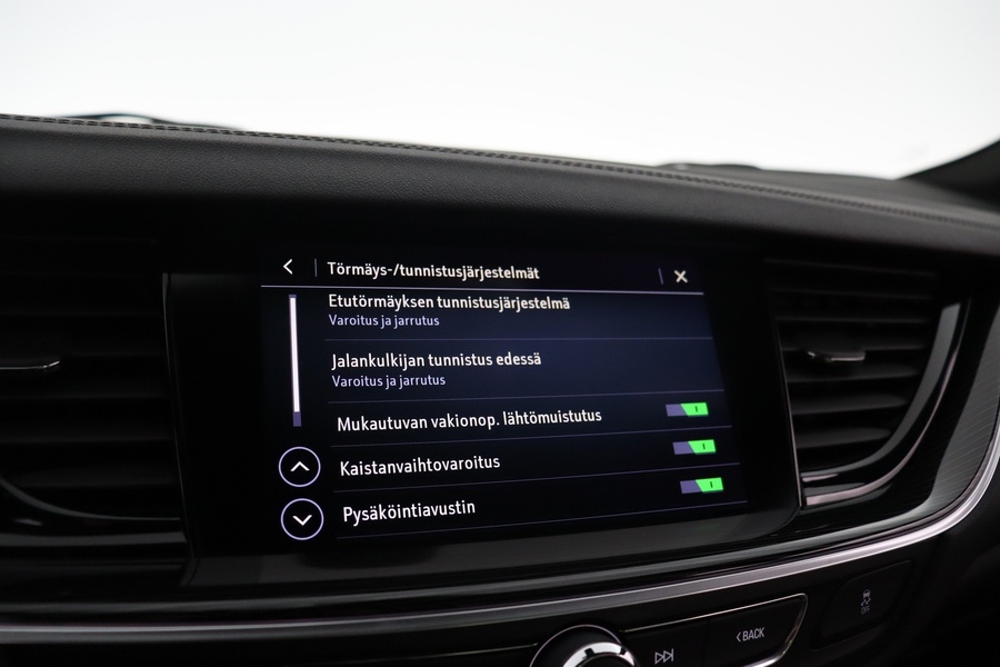 Opel Insignia vaihtoauto