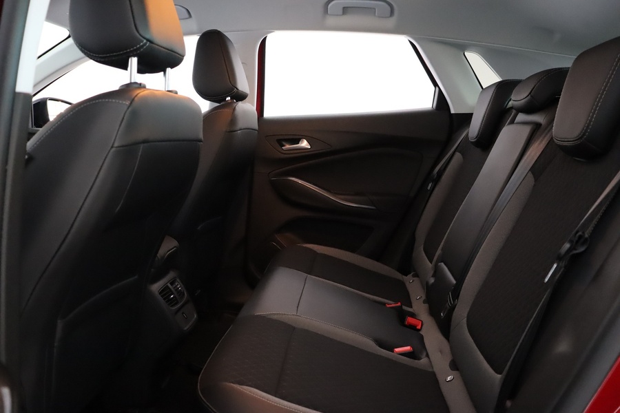 Opel Grandland X vaihtoauto