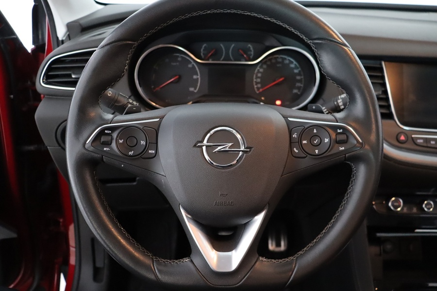 Opel Grandland X vaihtoauto